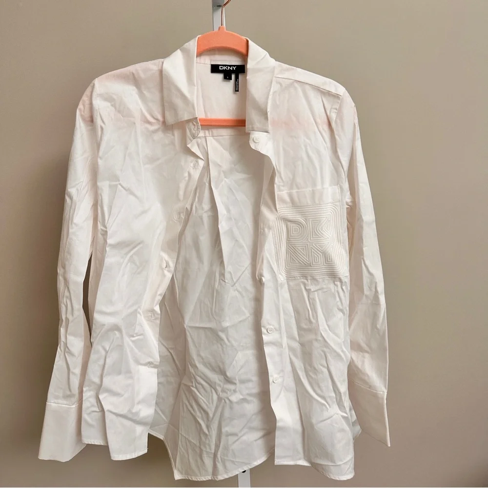 DKNY WHITE BUTTON DOWN SIZE S - Picture 1 of 5